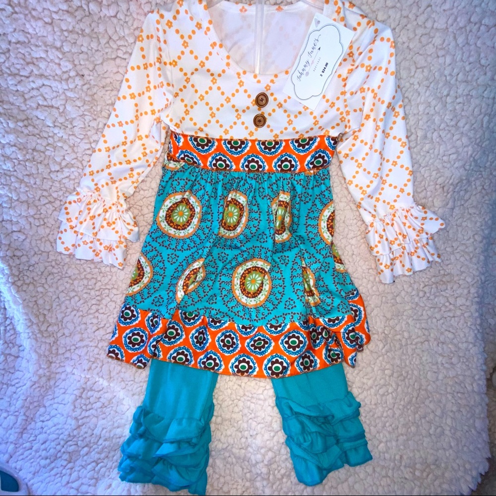 Johnny June’s outfit